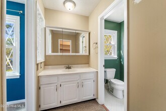 104 Columbia Dr in Jacksonville, NC - Building Photo - Building Photo