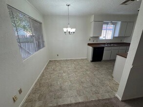 4418 Dove Dr in Austin, TX - Building Photo - Building Photo