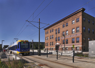 Carleton Artist Lofts in St. Paul, MN - Building Photo - Building Photo