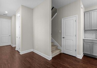 7357 Alpine Butterfly Ln in Orlando, FL - Building Photo - Building Photo