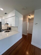 2104 SW 26th St-Unit -2106 in Miami, FL - Building Photo - Building Photo