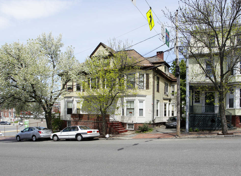 243-245 High St in Portland, ME - Building Photo