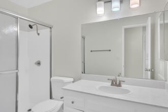 VIVA Apartment Homes in Anaheim, CA - Building Photo - Building Photo