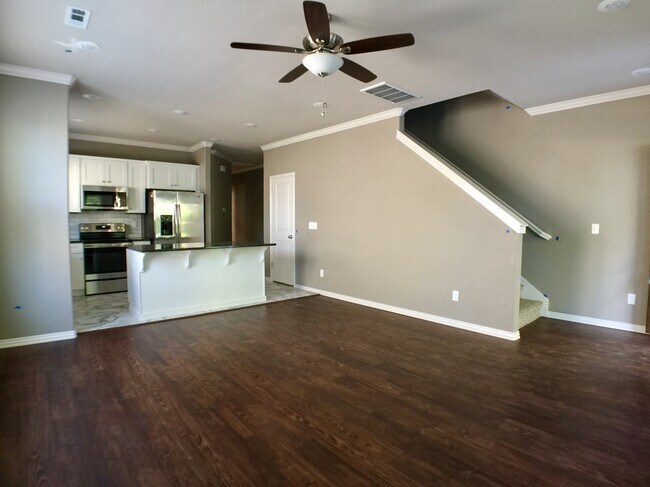 393 S Hill Ave in Fayetteville, AR - Building Photo - Building Photo