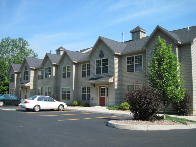 Thompson Park Apartments