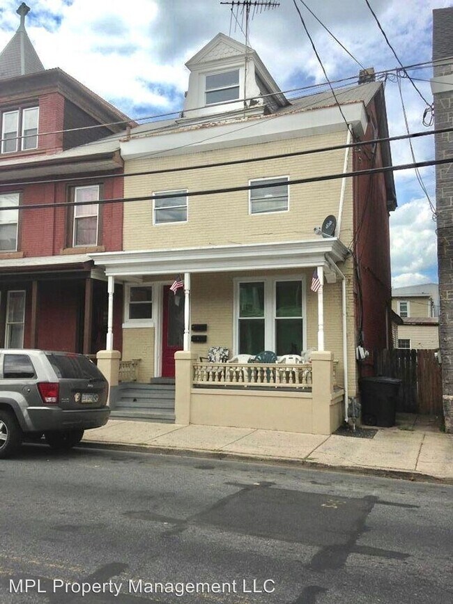 1021 Lehman St in Lebanon, PA - Building Photo - Building Photo