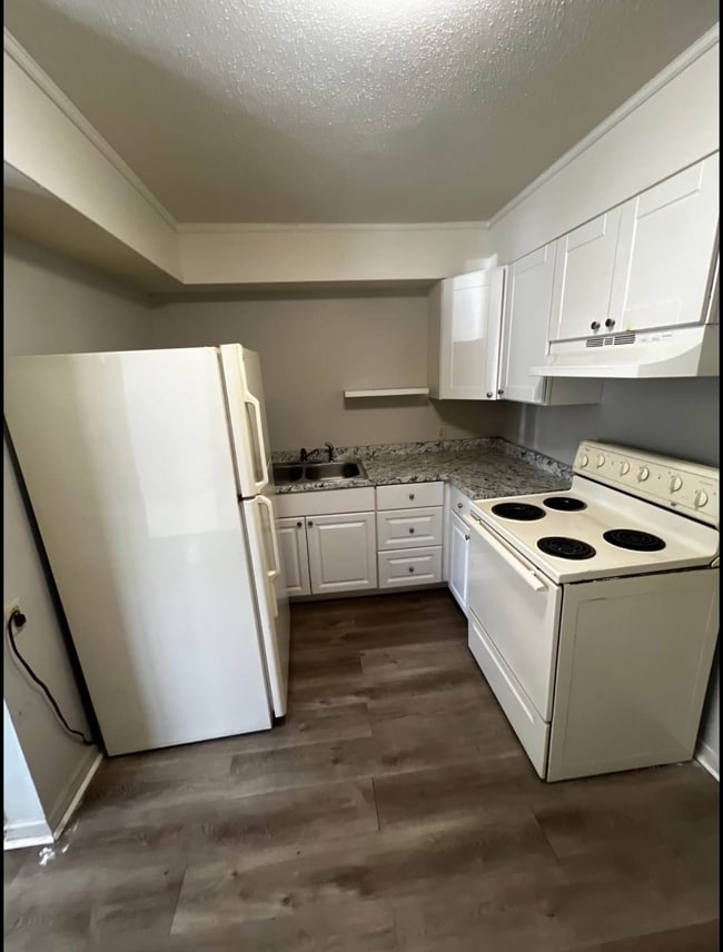 3935 Linden Ave, Unit 11 in Knoxville, TN - Building Photo - Building Photo