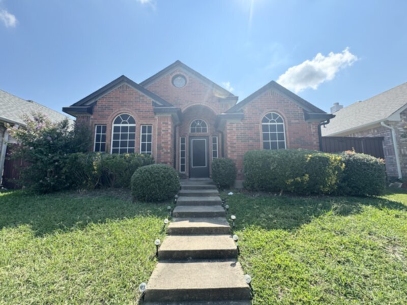 932 Winchester Ln in Mesquite, TX - Building Photo