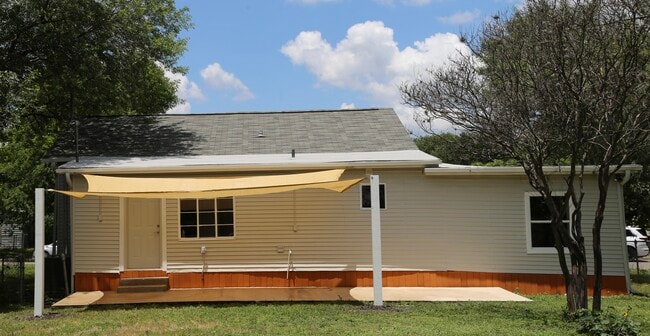 4010 Neer Ave in San Antonio, TX - Building Photo - Building Photo