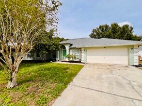 11652 Clair Pl in Clermont, FL - Building Photo - Building Photo