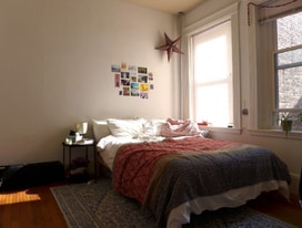 16 Symphony Rd, Unit 1 in Boston, MA - Building Photo