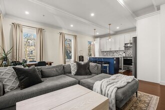 753 E Broadway in Boston, MA - Building Photo - Building Photo