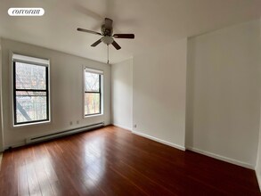 811A Willoughby Ave in Brooklyn, NY - Building Photo - Building Photo