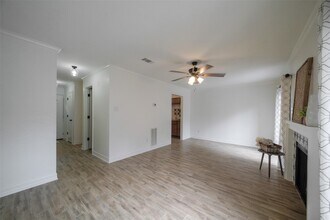 2807 Elm Grove Ct in Houston, TX - Foto de edificio - Building Photo