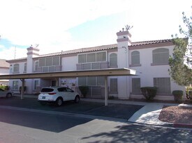4555 E Sahara Ave in Las Vegas, NV - Building Photo