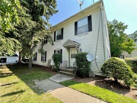 7378 Foxmill Rd in Mentor, OH - Building Photo
