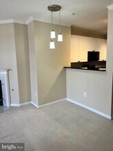 2700 Bellforest Ct in Vienna, VA - Building Photo - Building Photo