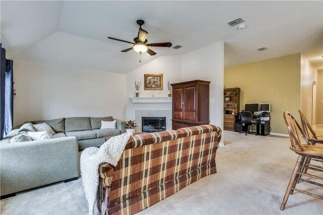 8517 Luzerne Dr in McKinney, TX - Building Photo - Building Photo