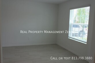 3649 Forest Path Dr in Plant City, FL - Building Photo - Building Photo