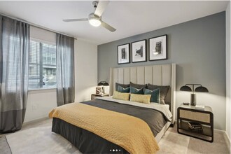 2100 E Vickery Blvd, Unit 146 in Fort Worth, TX - Building Photo - Building Photo