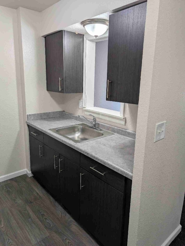 2224 W Wisconsin Ave