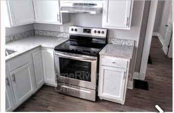 321 S 43rd St in Louisville, KY - Foto de edificio - Building Photo