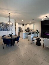 2572 Blowing Breeze Ave in Kissimmee, FL - Building Photo - Building Photo