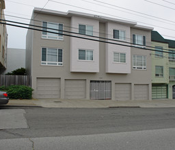 2032 Lawton in San Francisco, CA - Building Photo - Building Photo