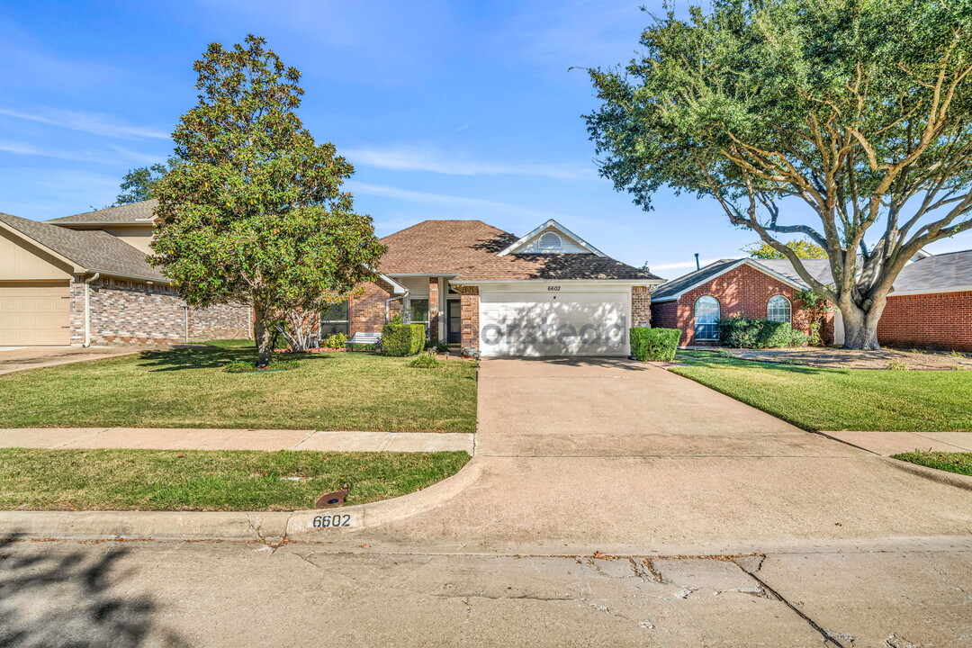 6602 Bluebonnet Dr in Rowlett, TX - Building Photo