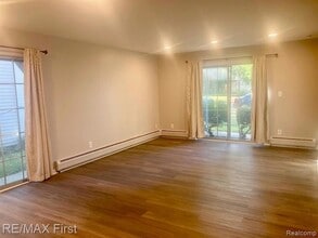 512 W 4th St in Royal Oak, MI - Building Photo - Building Photo