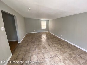 319 Harding Pl in San Antonio, TX - Building Photo - Building Photo