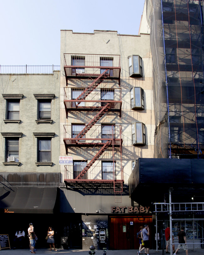 112 Rivington St in New York, NY - Building Photo - Building Photo