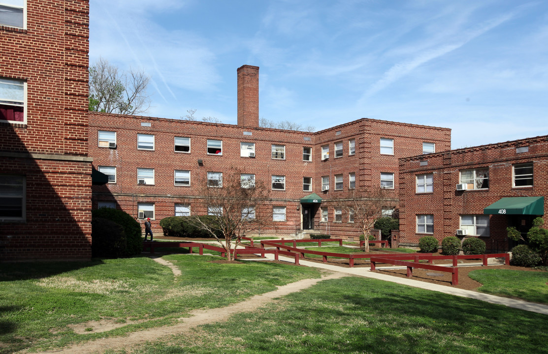 Canonbury Square Apartments in Hyattsville, MD - Foto de edificio