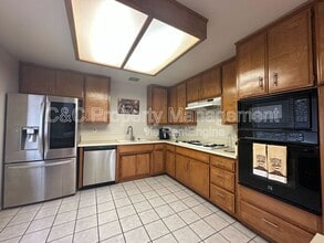 26314 Driftwood Ln in Helendale, CA - Building Photo - Building Photo