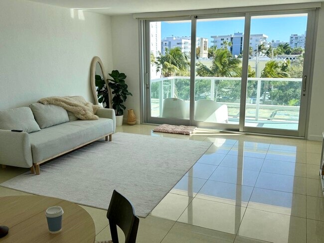 property at 1000 West Ave