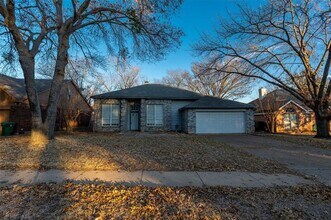 4103 Meadow Dr in Grapevine, TX - Building Photo - Building Photo