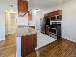 3730 N Sheffield Ave, Unit 3708-407 in Chicago, IL - Building Photo - Building Photo