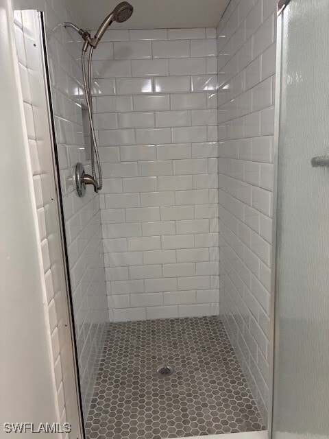 property at 4715 Santa Barbara Blvd