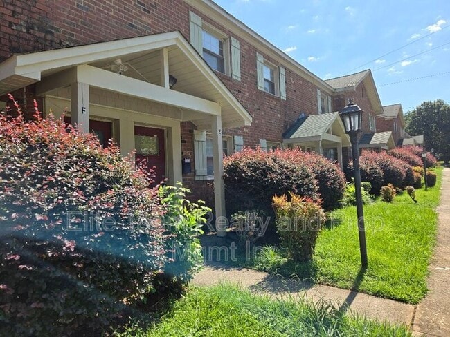 property at 1207 Green Oaks Ln