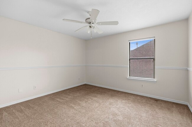 property at 4914 Trailing Clover Ct