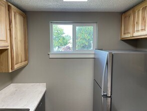 517 Burnett Ave S in Renton, WA - Building Photo - Building Photo