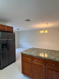 1125 NW 16th Ct in Fort Lauderdale, FL - Building Photo - Building Photo