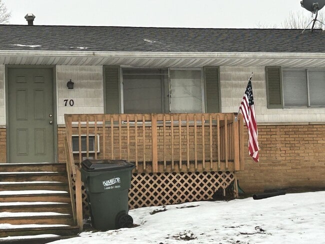 70 Home St in Rittman, OH - Building Photo - Building Photo