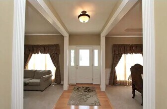 2645 Westinghouse Dr in Belleville, IL - Building Photo - Building Photo