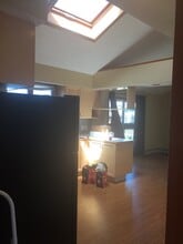 42 Pond St, Unit 1stFloor in Beverly, MA - Building Photo - Building Photo