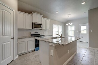 1269 Carnaby St in Corpus Christi, TX - Building Photo - Building Photo
