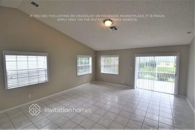 3772 S Lancewood Pl in Delray Beach, FL - Foto de edificio - Building Photo