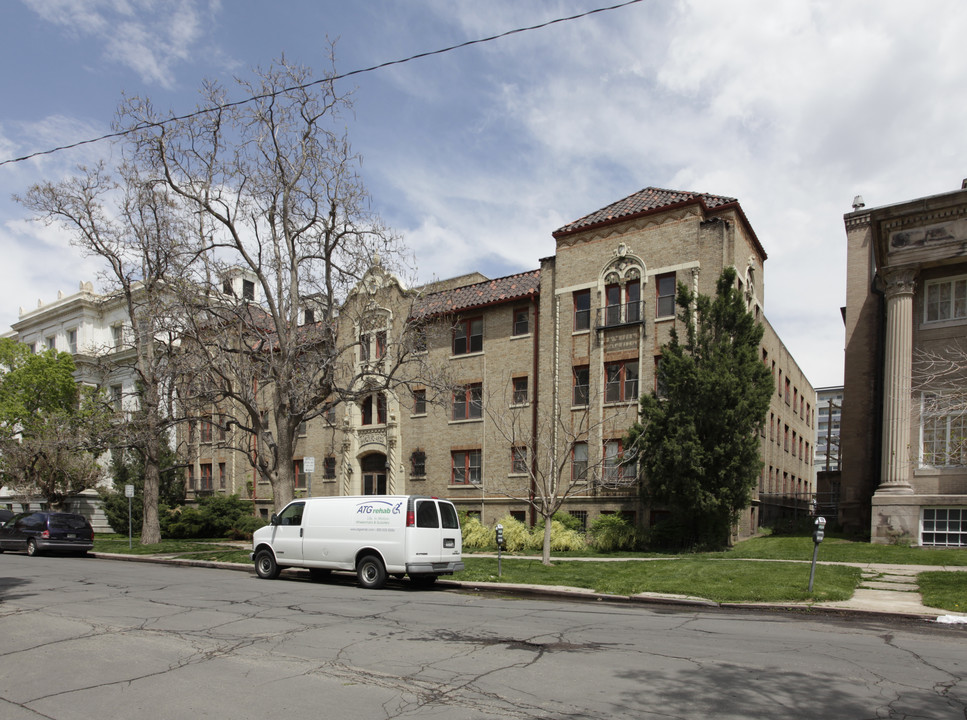 Harcourt Arms in Denver, CO - Building Photo