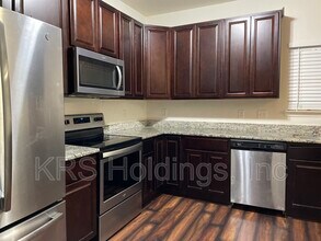 5025 John St in Chesapeake, VA - Building Photo - Building Photo