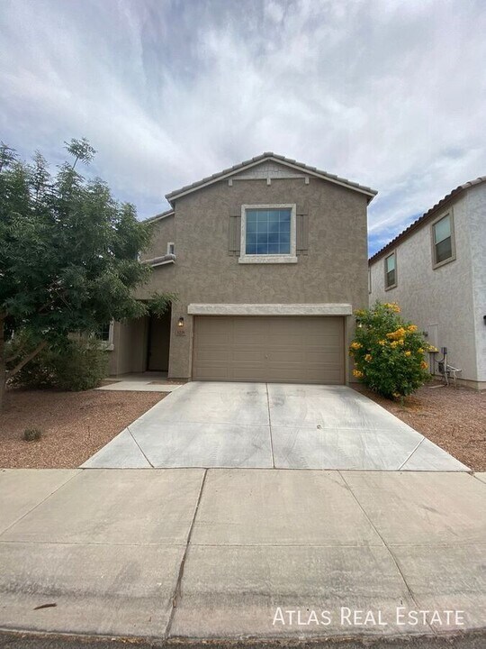 1229 E Taylor Trail in Queen Creek, AZ - Building Photo